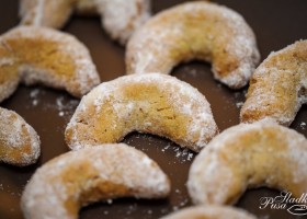 Tradiční vanilkové rohlíčky